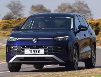 Volkswagen Tayron eTSI Elegance [UK-spec] '2025–pr.
