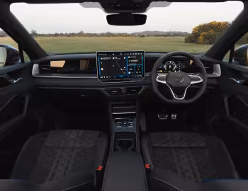 Interior Volkswagen Tayron eHybrid R-Line [UK-spec] '2025–pr.