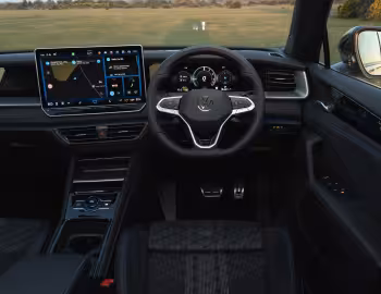 Panel frontal Volkswagen Tayron eHybrid R-Line [UK-spec] '2025–pr.
