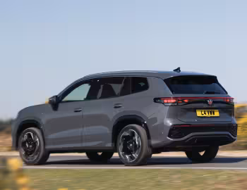 Volkswagen Tayron eHybrid R-Line [UK-spec] '2025–pr.