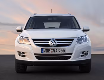 Volkswagen Tiguan [Worldwide] '2008–11