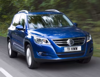 Volkswagen Tiguan [UK-spec] '2008–11