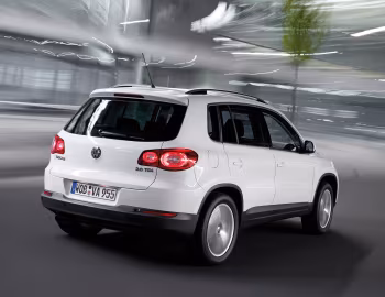 Volkswagen Tiguan [Worldwide] '2008–11
