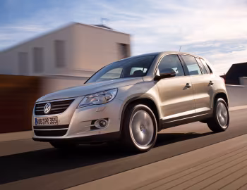 Volkswagen Tiguan [Worldwide] '2008–11