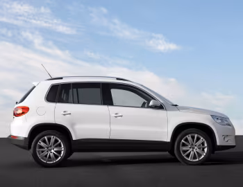 Volkswagen Tiguan [Worldwide] '2008–11