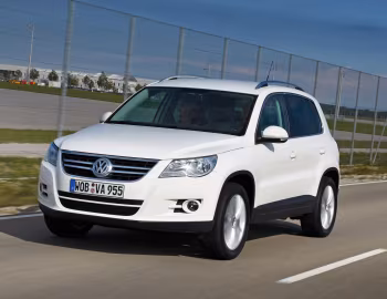Volkswagen Tiguan [Worldwide] '2008–11