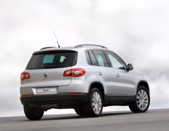 Volkswagen Tiguan [Worldwide] '2008–11