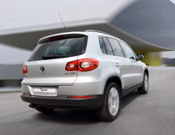 Volkswagen Tiguan [Worldwide] '2008–11