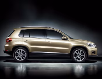 Volkswagen Tiguan [China] '2009–13