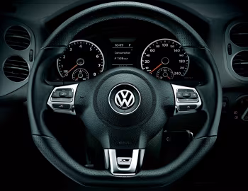 Torpedo Volkswagen Tiguan R-Line [Japan] '2012–16