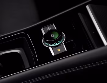 Interior Volkswagen Tiguan 4MOTION [Worldwide] '2023–pr.