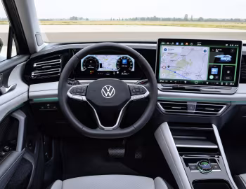 Panel frontal Volkswagen Tiguan 4MOTION [Worldwide] '2023–pr.