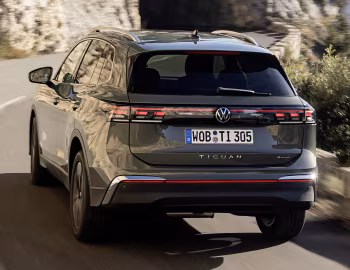 Volkswagen Tiguan 4MOTION [Worldwide] '2023–pr.