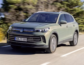 Volkswagen Tiguan 4MOTION [Worldwide] '2023–pr.