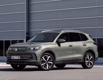 Volkswagen Tiguan 4MOTION [Worldwide] '2023–pr.