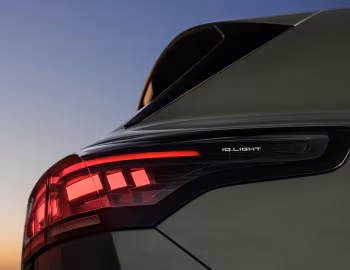 Volkswagen Tiguan 4MOTION [Worldwide] '2023–pr.