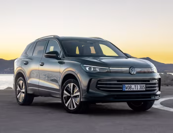 Volkswagen Tiguan 4MOTION [Worldwide] '2023–pr.