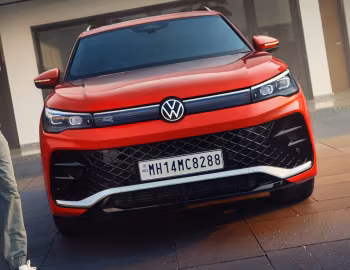 Volkswagen Tiguan 4MOTION R-Line [India] '2025–pr.