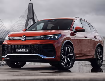 Volkswagen Tiguan 4MOTION R-Line [Australia] '2025–pr.
