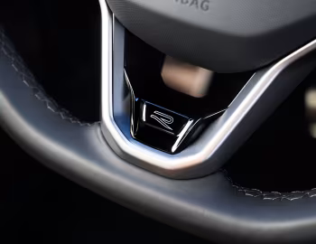 Intérieur 2025–pr. Volkswagen Tiguan SEL 4MOTION R-Line [North America] '2025–pr.