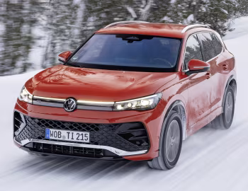 Volkswagen Tiguan 4MOTION R-Line [Worldwide] '2024–pr.
