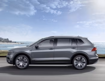 Volkswagen Tiguan Allspace TSI [Worldwide] '2017–21