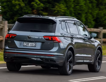 Volkswagen Tiguan Allspace "Monochrome" [Australia] '2023–pr.