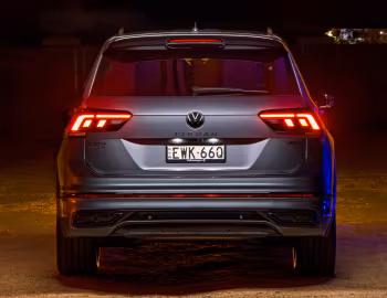 Volkswagen Tiguan Allspace "Monochrome" [Australia] '2023–pr.