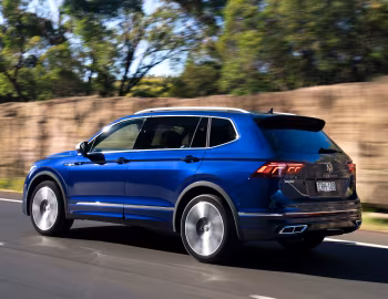 Volkswagen Tiguan Allspace R-Line [Australia] '2022–pr.