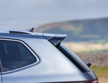 Volkswagen Tiguan Allspace R-Line [UK-spec] '2018–21