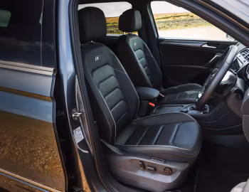 Intérieur Volkswagen Tiguan Allspace R-Line [UK-spec] '2018–21