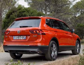 Volkswagen Tiguan Allspace TSI [Worldwide] '2017–21