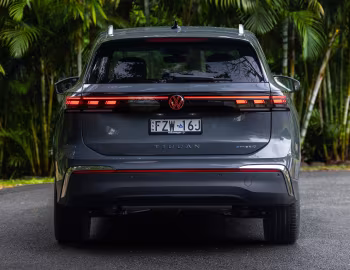 Volkswagen Tiguan eHybrid Elegance [Australia] '2026