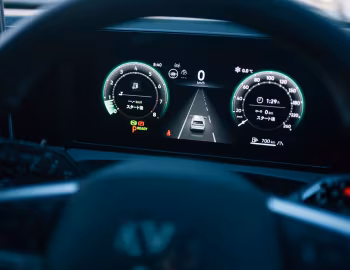 Torpedo Volkswagen Tiguan eTSI R-Line [Japan] '2024–pr.
