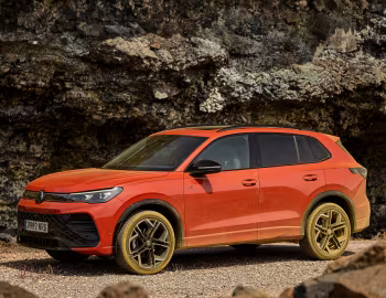Volkswagen Tiguan R-Line [Worldwide] '2023–pr.