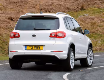 Volkswagen Tiguan R-Line [UK-spec] '2010–11