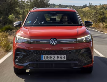 Volkswagen Tiguan R-Line [Worldwide] '2023–pr.