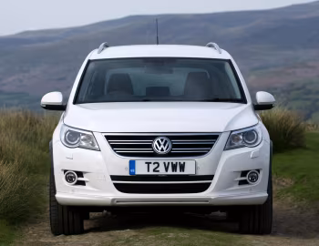 Volkswagen Tiguan R-Line [UK-spec] '2010–11