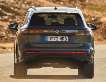 Volkswagen Tiguan R-Line [Worldwide] '2023–pr.
