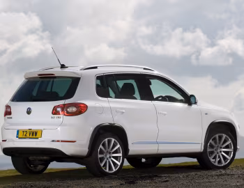 Volkswagen Tiguan R-Line [UK-spec] '2010–11