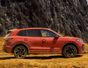 Volkswagen Tiguan R-Line [Worldwide] '2023–pr.