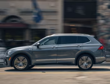 2018–21 Volkswagen Tiguan R-Line [North America] '2017–21