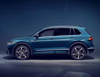 Volkswagen Tiguan R-Line [Worldwide] '2020–23