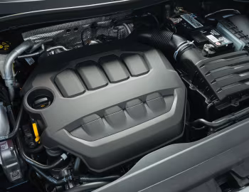 Bajo el capó Volkswagen Tiguan R [Australia] '2022–pr.