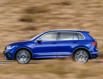 Volkswagen Tiguan R [UK-spec] '2021–pr.