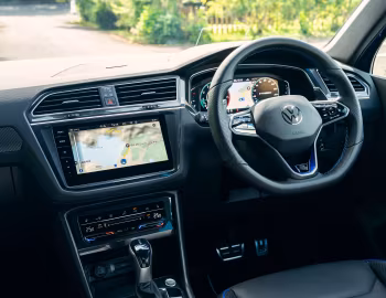 Panel frontal Volkswagen Tiguan R [Japan] '2021–pr.