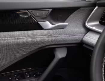 Interior 2025–pr. Volkswagen Tiguan S [North America] '2025–pr.