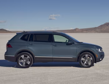 2021 Volkswagen Tiguan SEL [North America] '2020–21