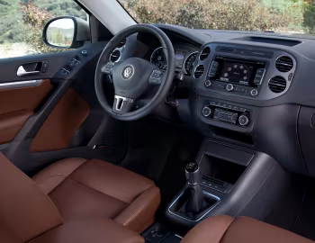 Interior Volkswagen Tiguan Sport & Style '2011–16