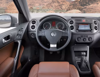 Panel frontal Volkswagen Tiguan Track & Field [Worldwide] '2008–11